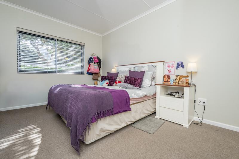 2 Bedroom Property for Sale in Fish Hoek Western Cape